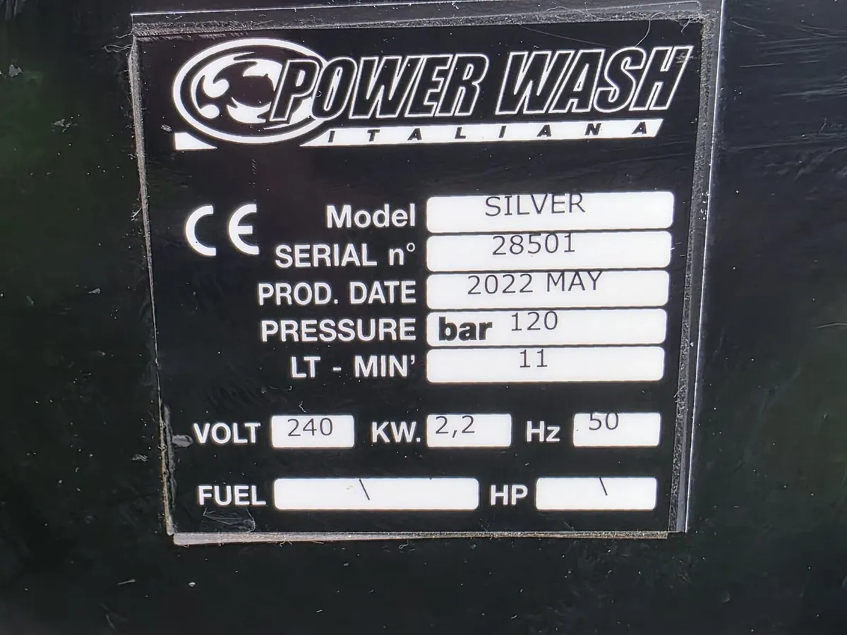 Commercial hot pressure washer - Image 3