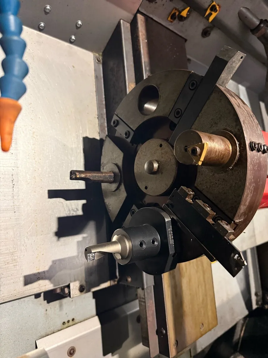 CNC Lathe - Image 4
