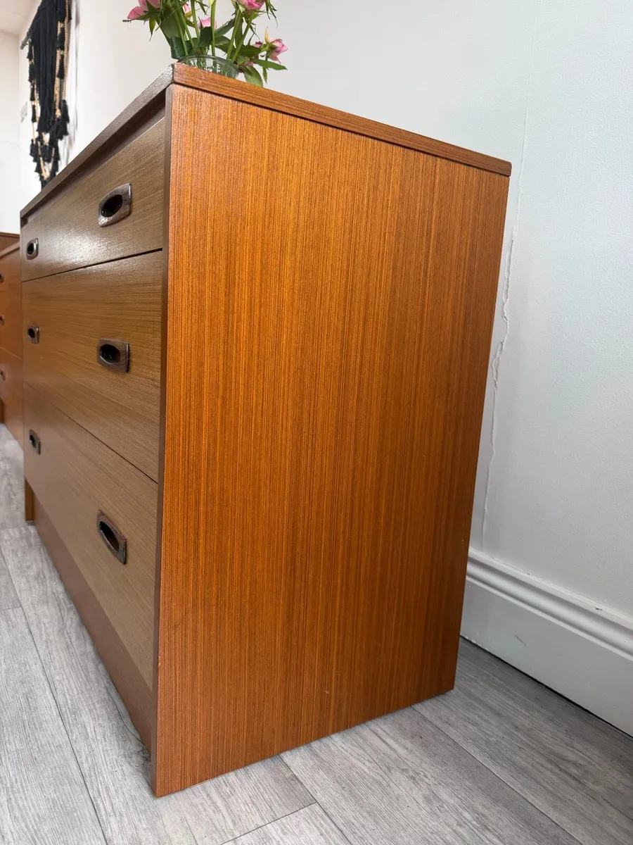 Mid Century Chest of Drawers - Image 3