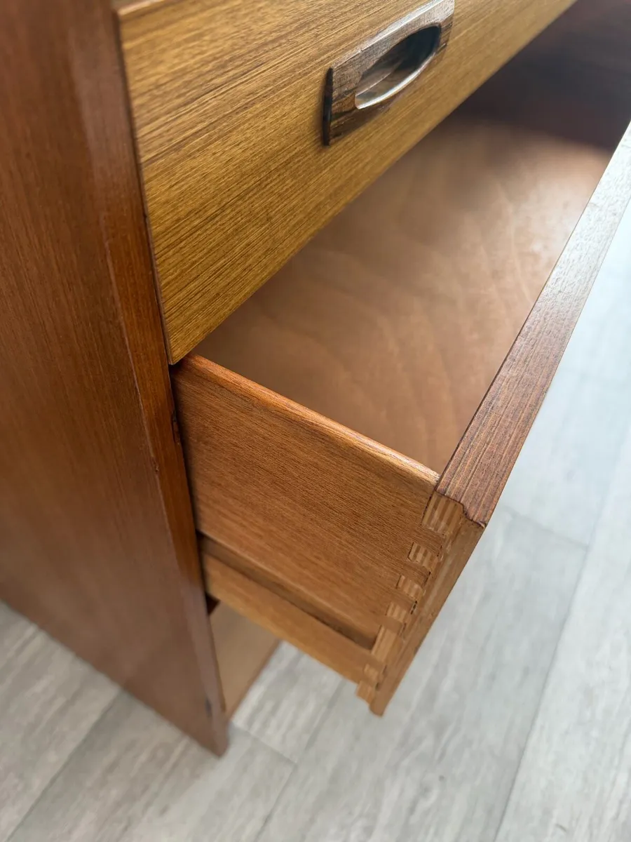 Mid Century Chest of Drawers - Image 4