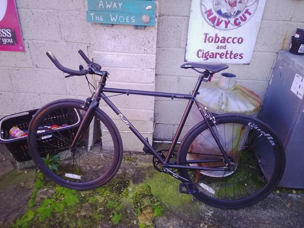 Road bike - Image 3