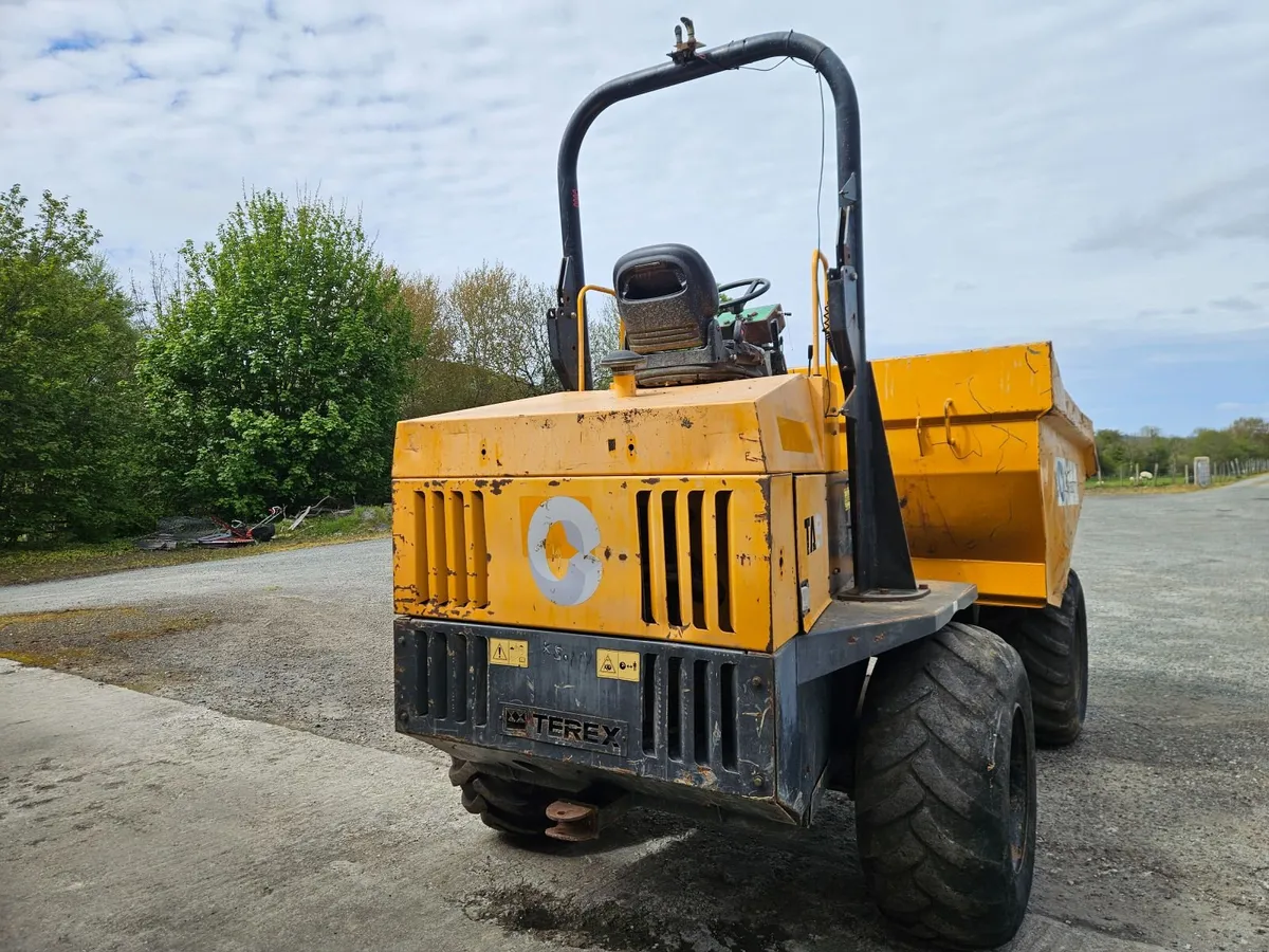 9 tonne Dumper - Image 3