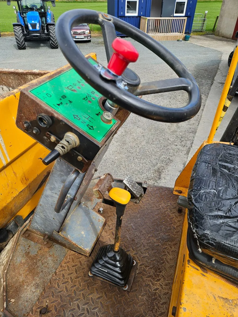 9 tonne Dumper - Image 2