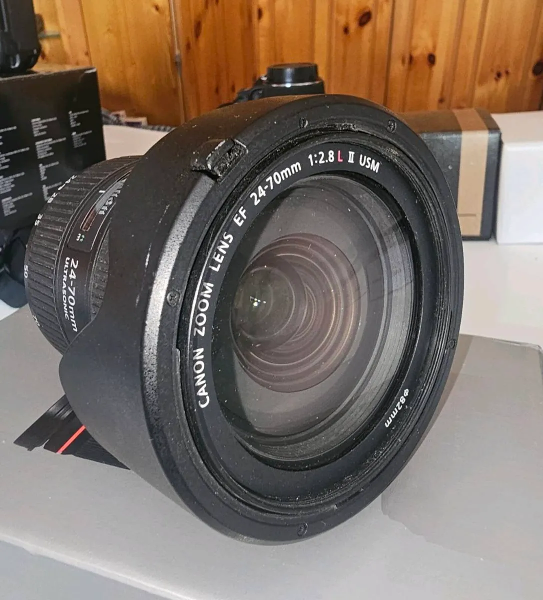 Canon - Image 1