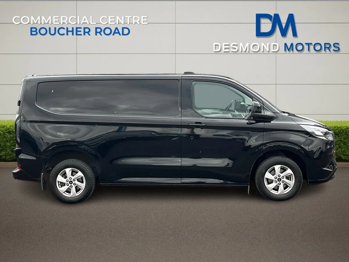 Ford Transit Custom 2025 - Image 3