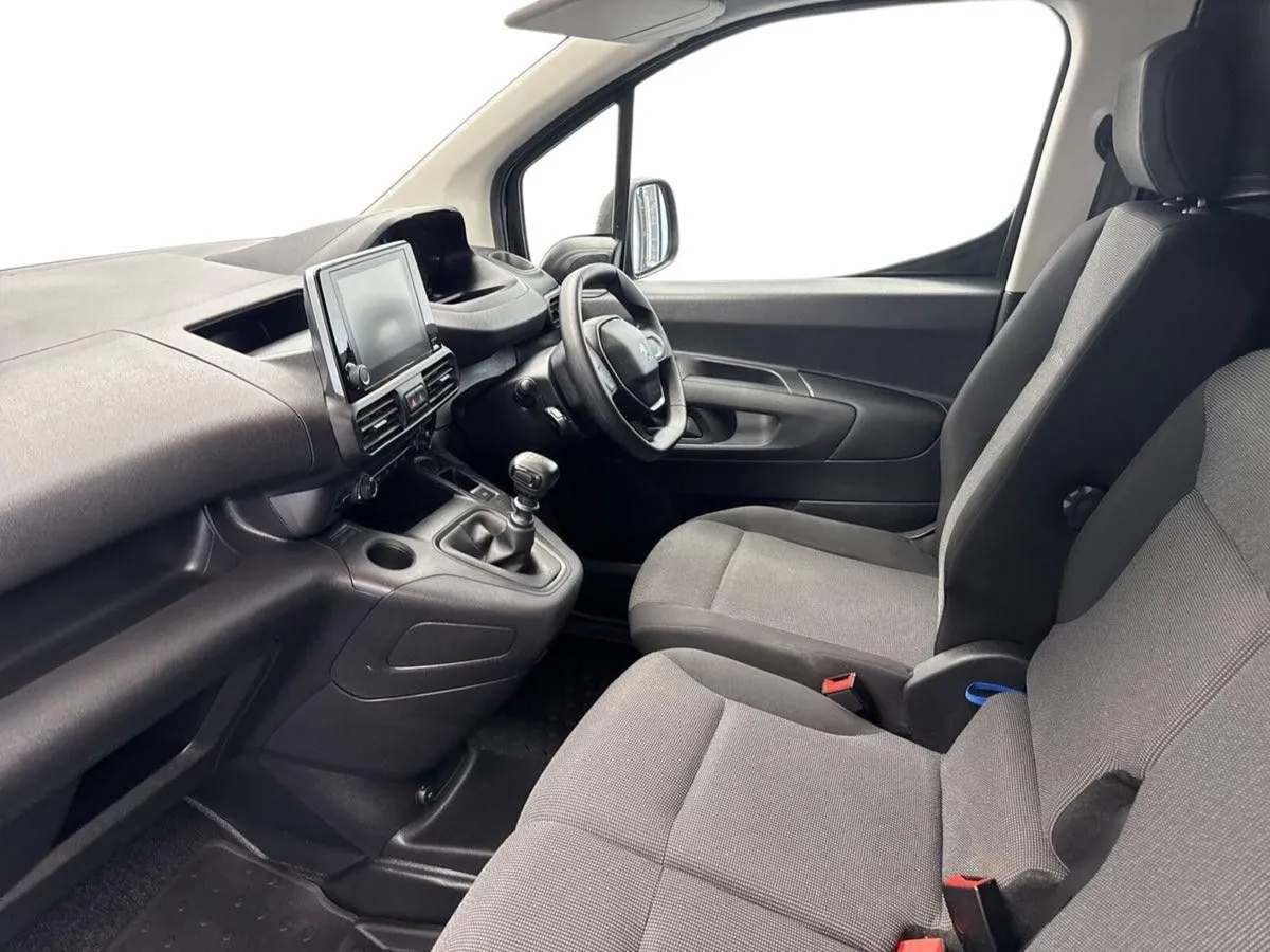 Peugeot Partner 1.5HDI ACTIVE PLUS *JUST IN* €75 P - Image 2