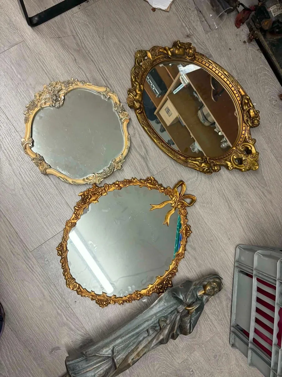 3 antique mirrors - Image 1