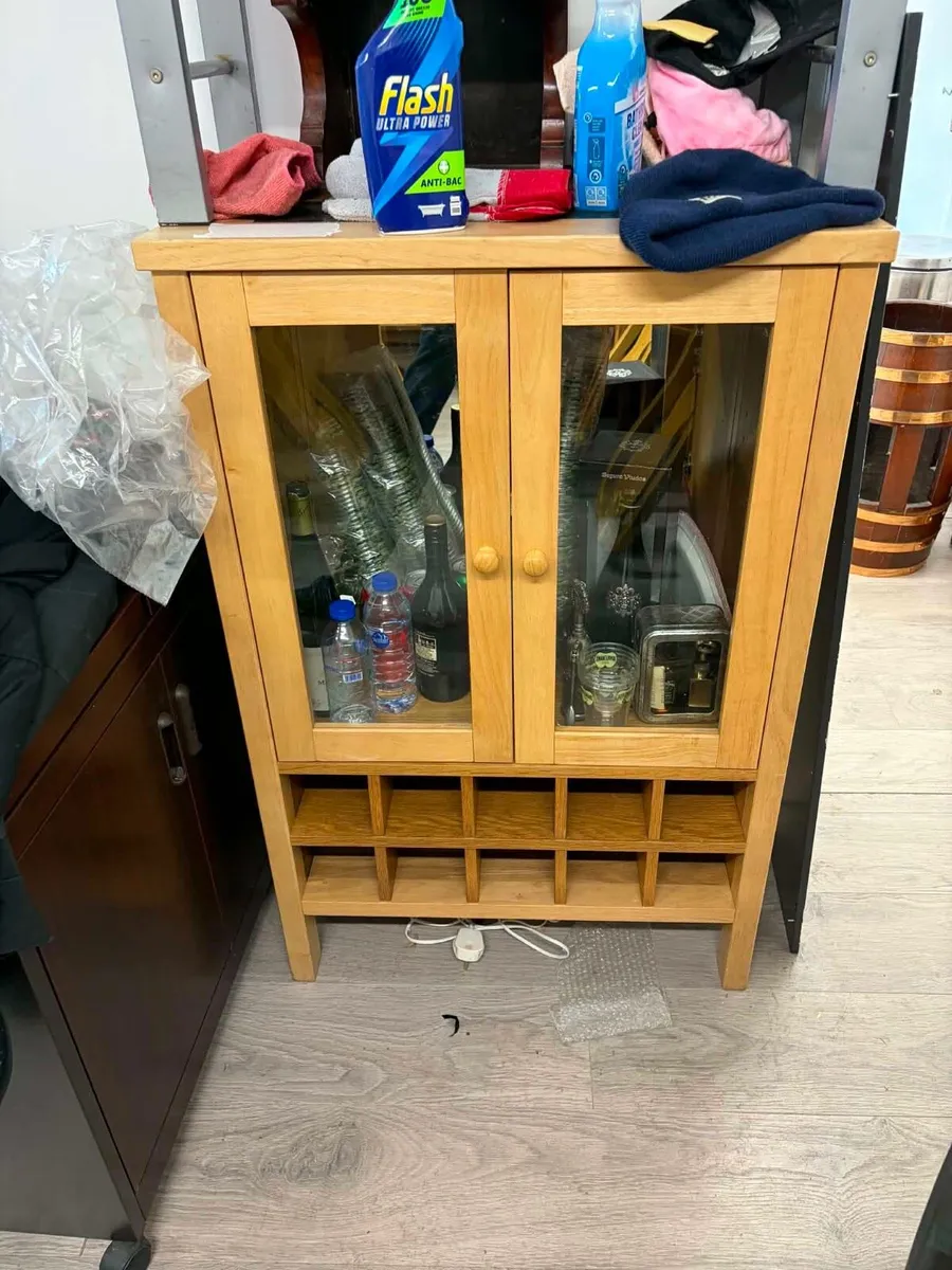 Oak cabinet €50 - Image 1