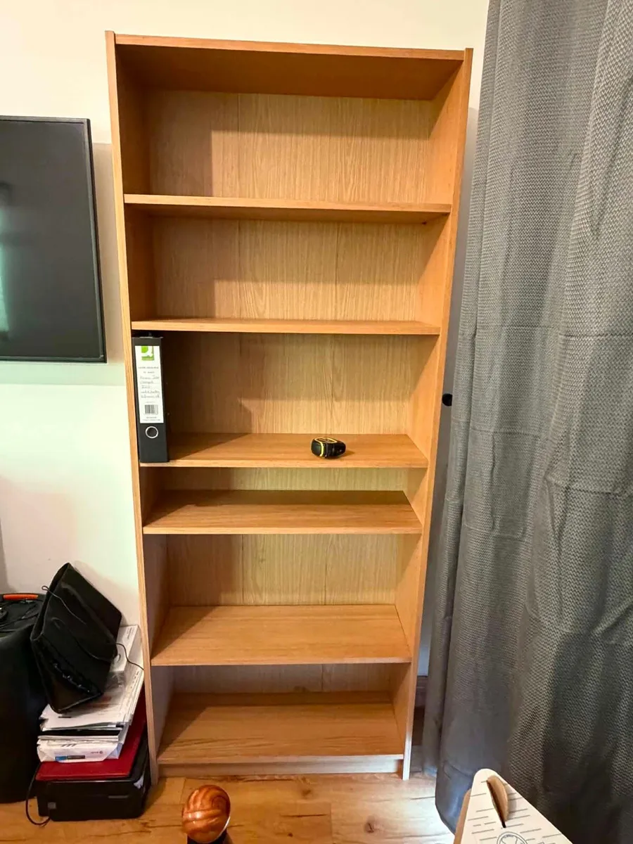 Book shelf - Image 1