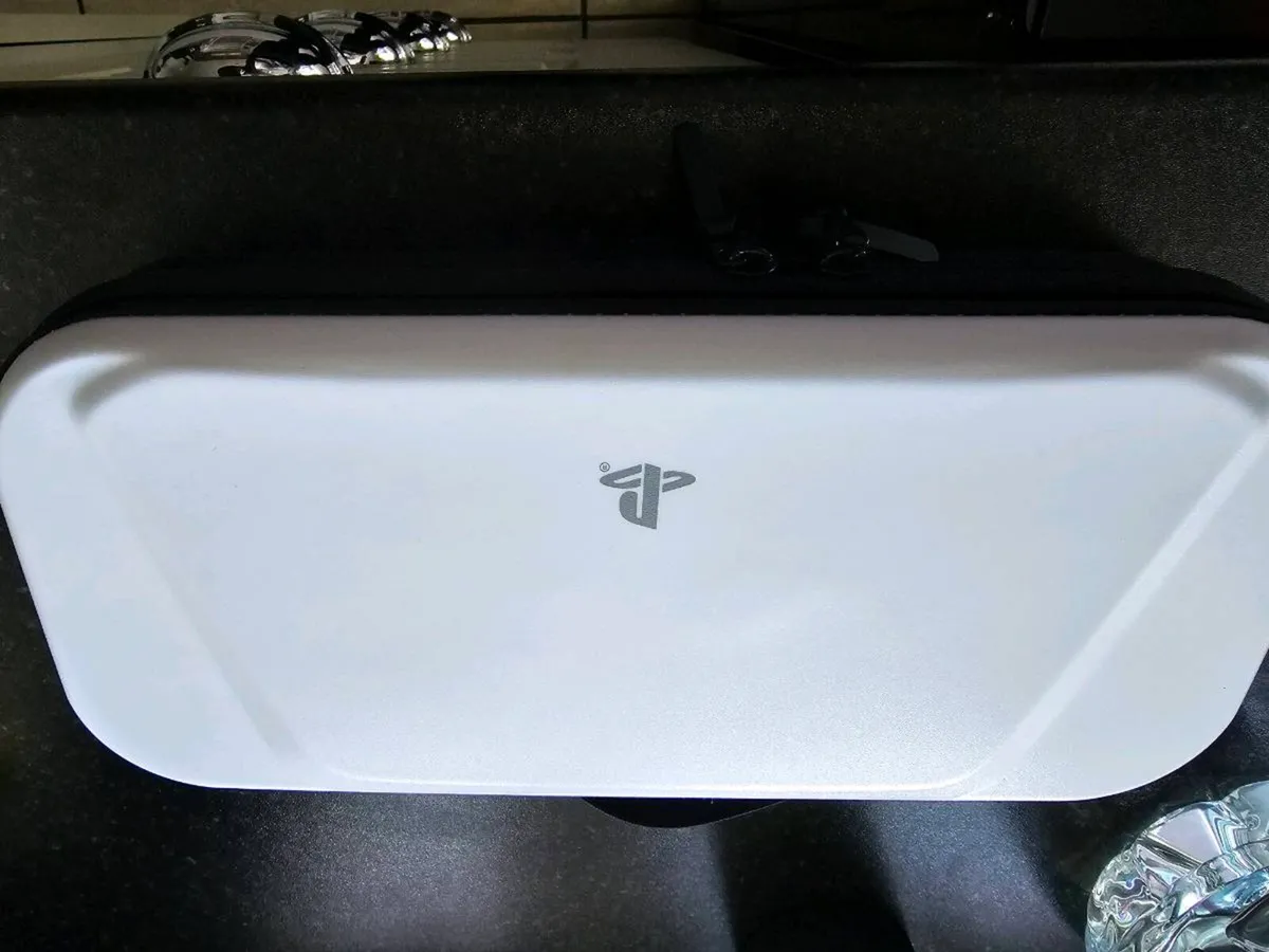 Playstation portal - Image 2