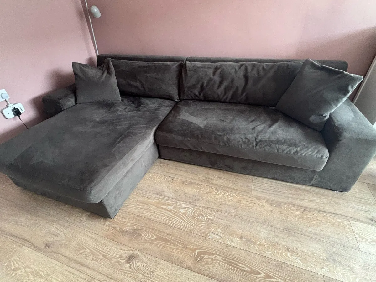L shape sofa - Image 1