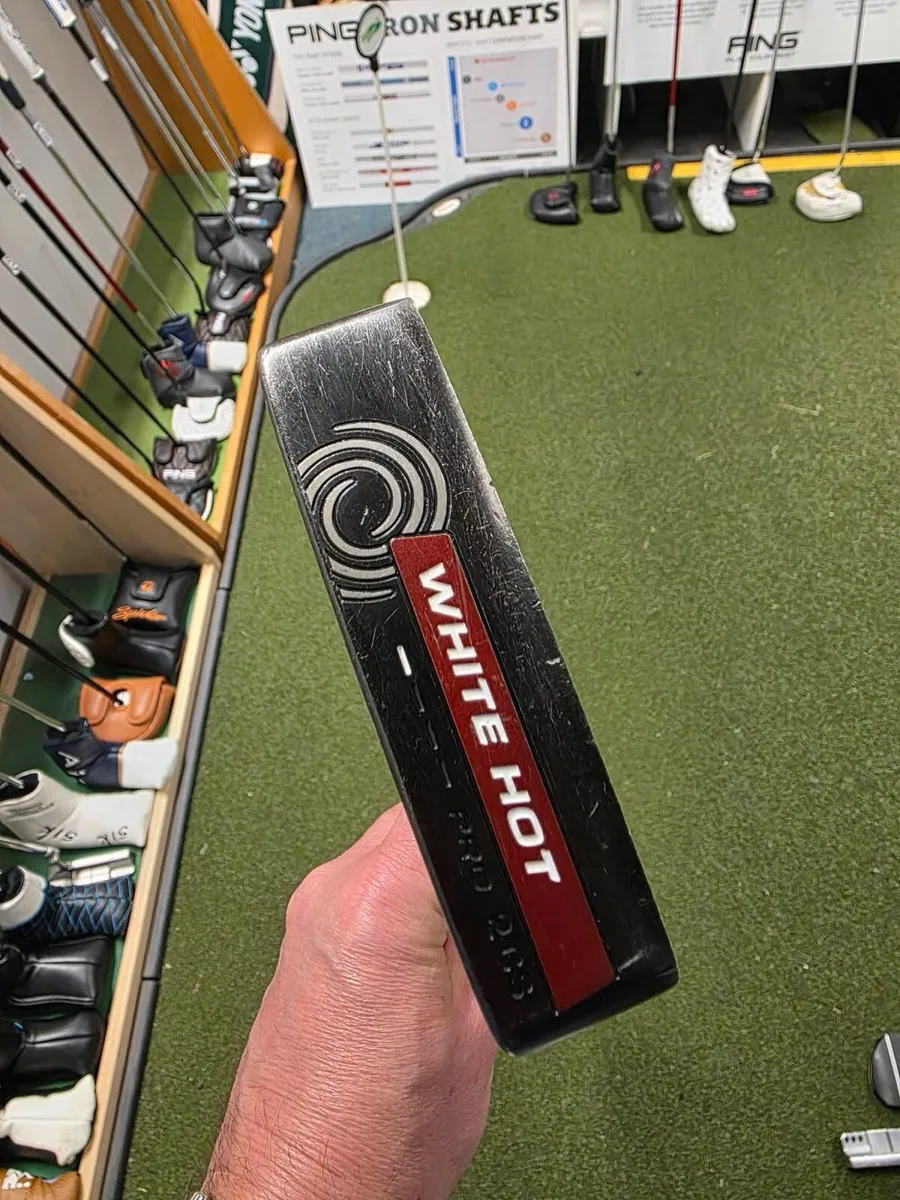 Odyssey White Hot Pro Putter - Image 1