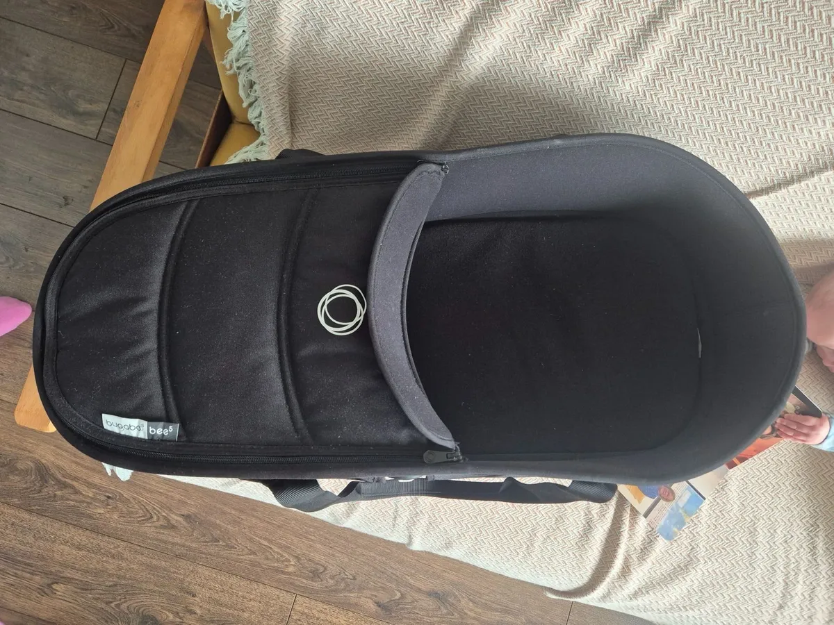 Bugaboo Bee 5 Bassinet - Image 2