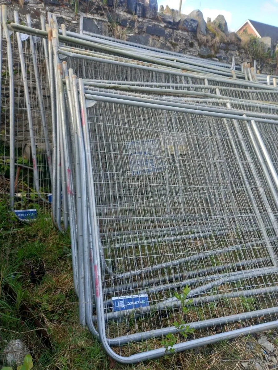 Builder's Fencing - Image 2