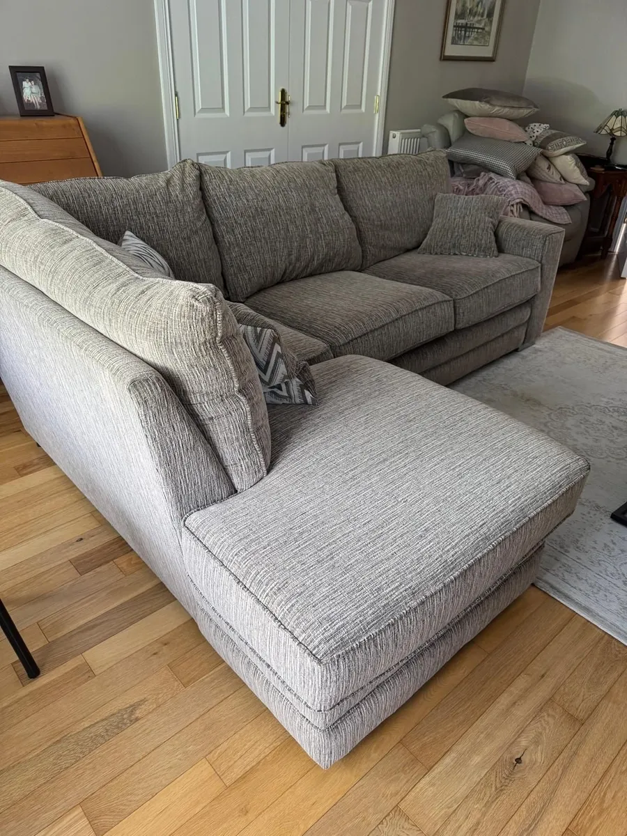 Furniture - Image 3