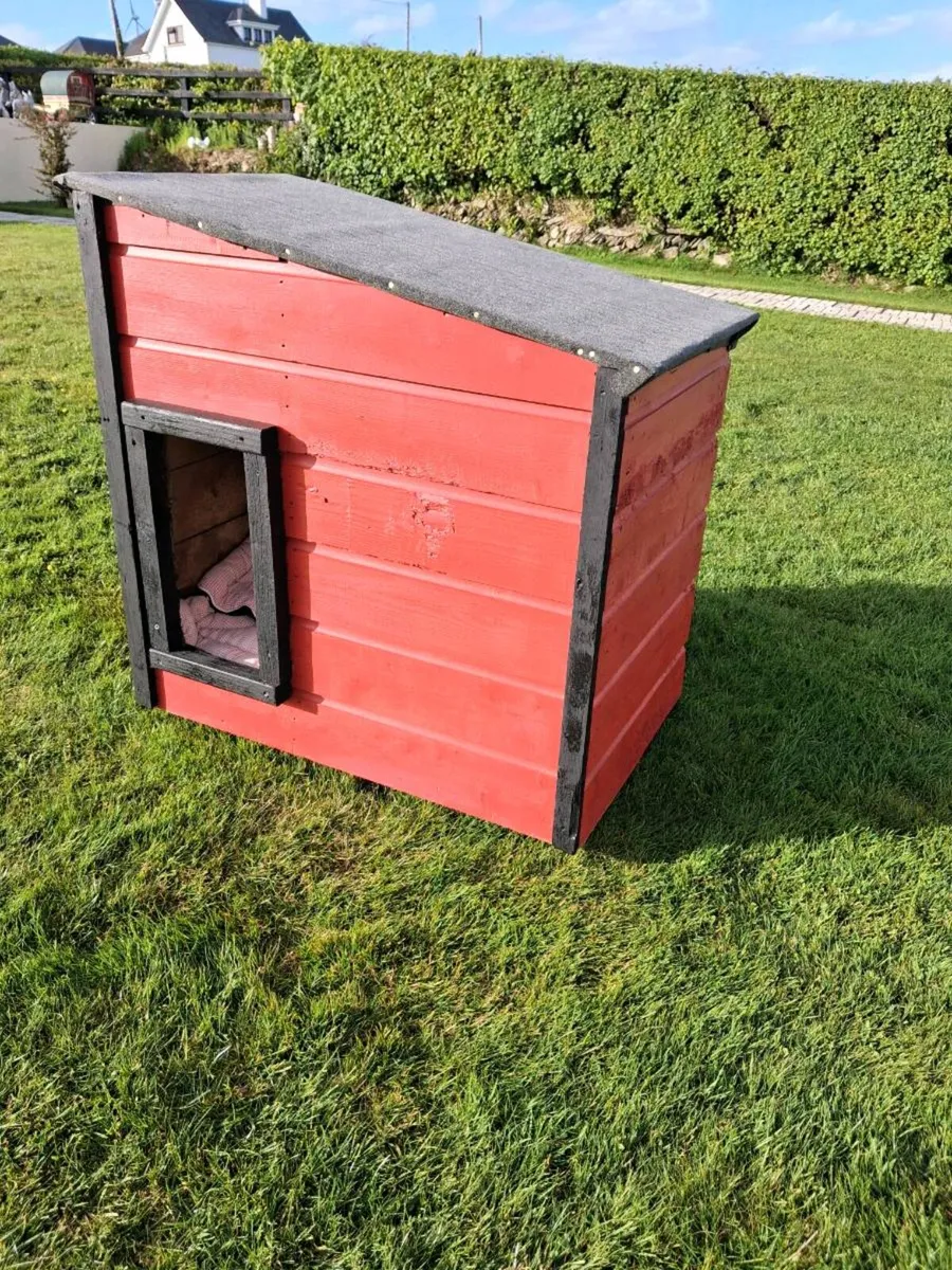 DOG OR CAT HOUSE - Image 2