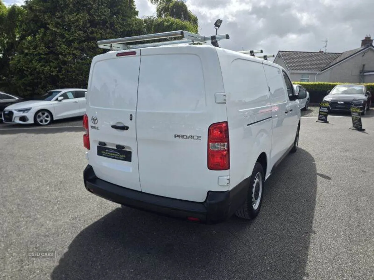Toyota Proace Icon - Image 4