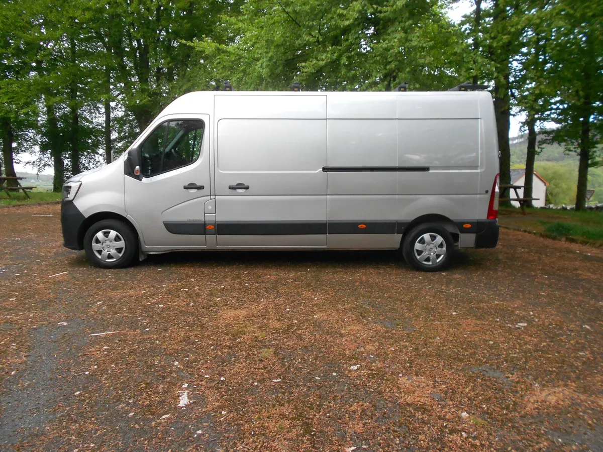 Renault Master 2023 - Image 3