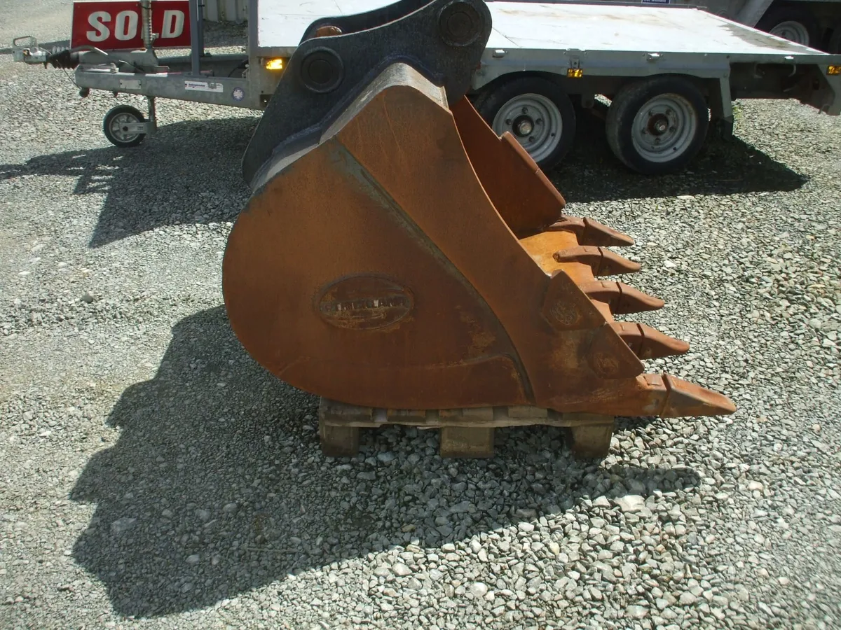 digger bucket 65 mm pins - Image 3
