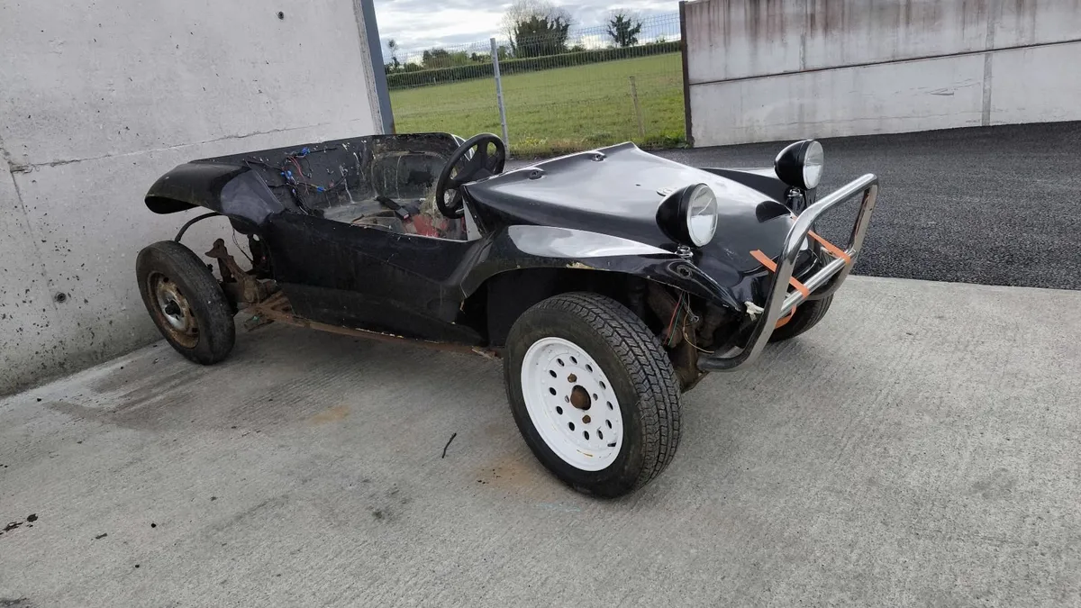Volkswagen beach buggy - Image 3