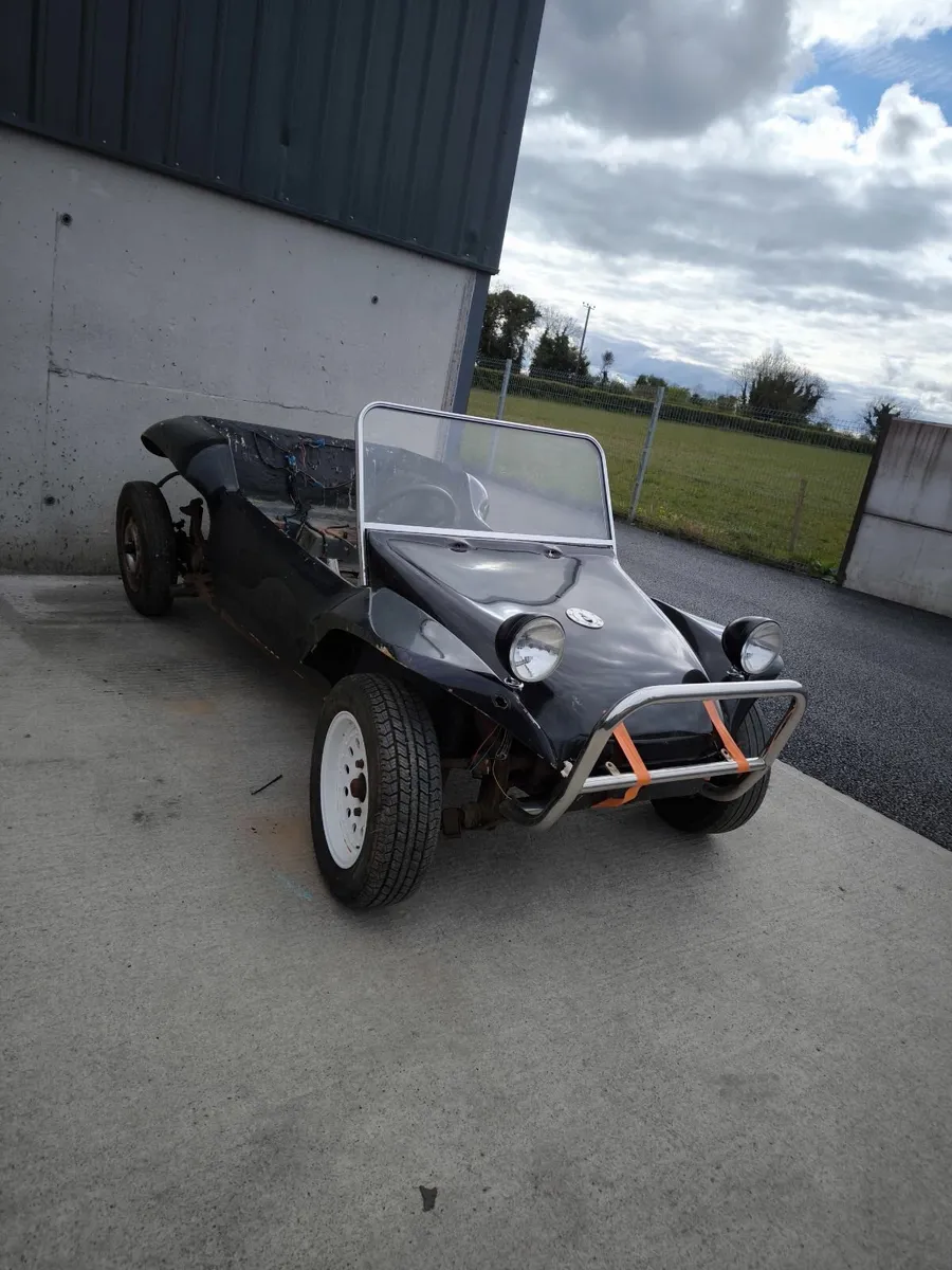 Volkswagen beach buggy - Image 1