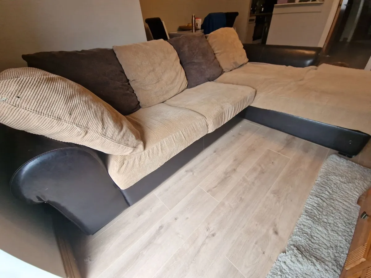 FREE Large L-Shaped Corner Sofa – Collection Only - Image 2