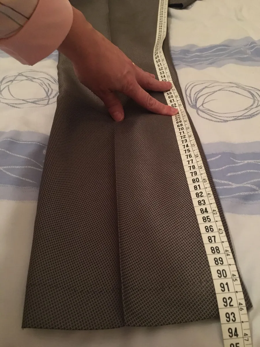 Boys communion/occasion suit - Like New - Image 4