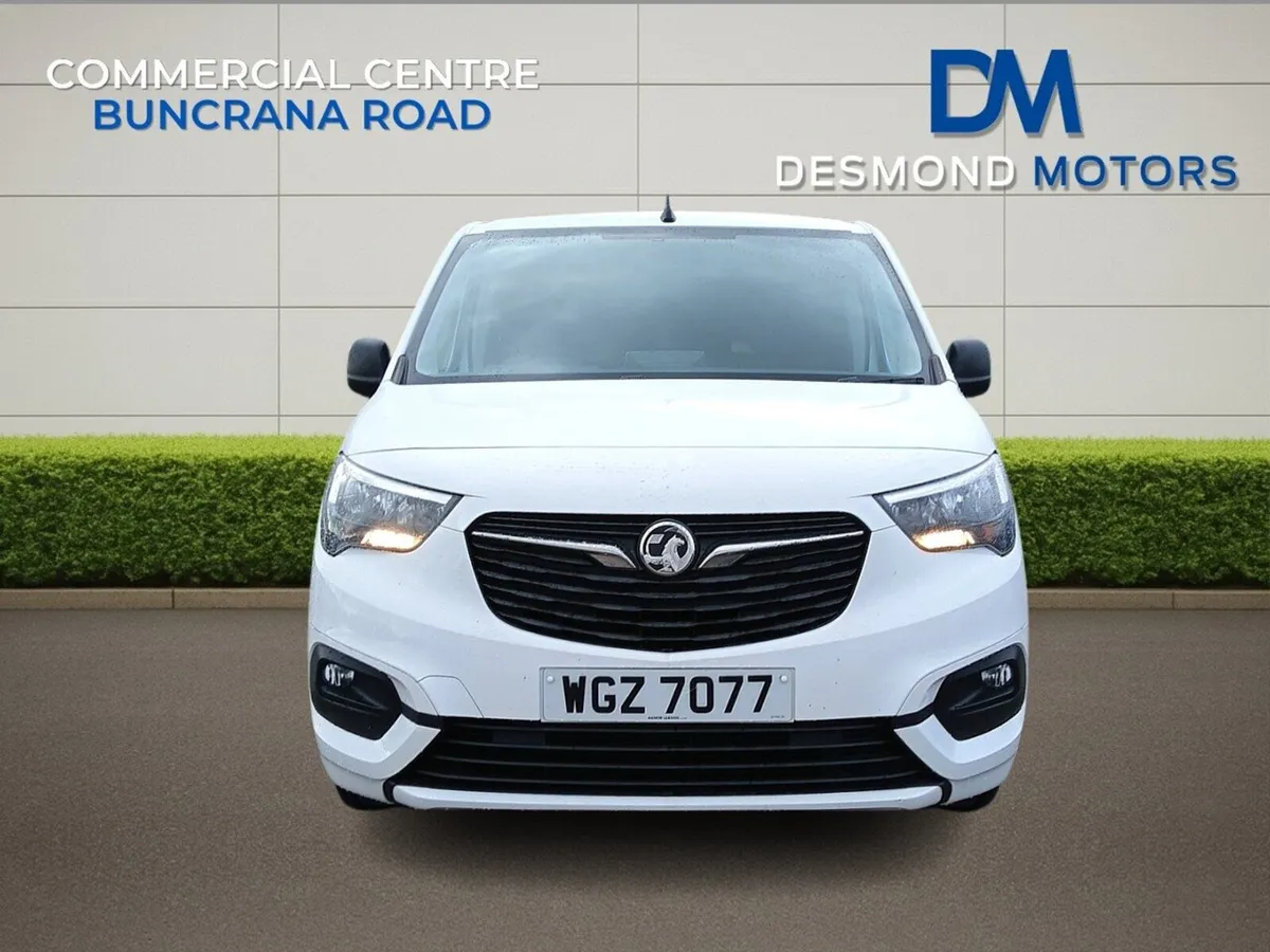 Vauxhall Combo 2022 - Image 4