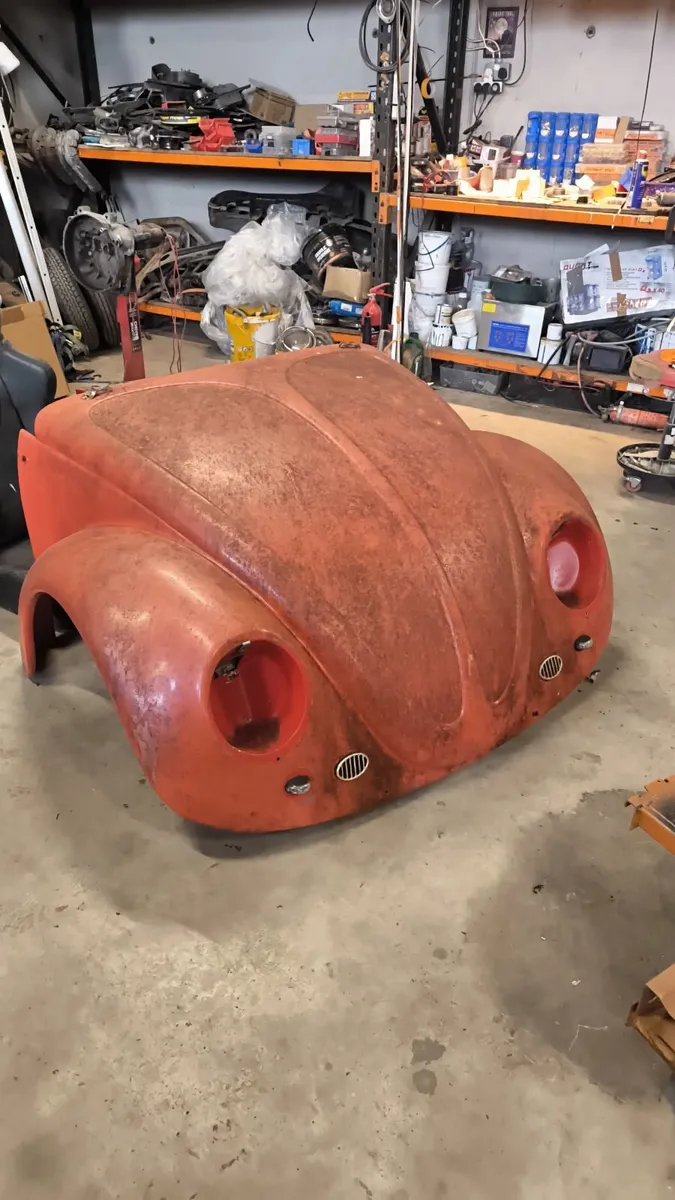 Volkswagen 1970 beetle chassis - Image 3