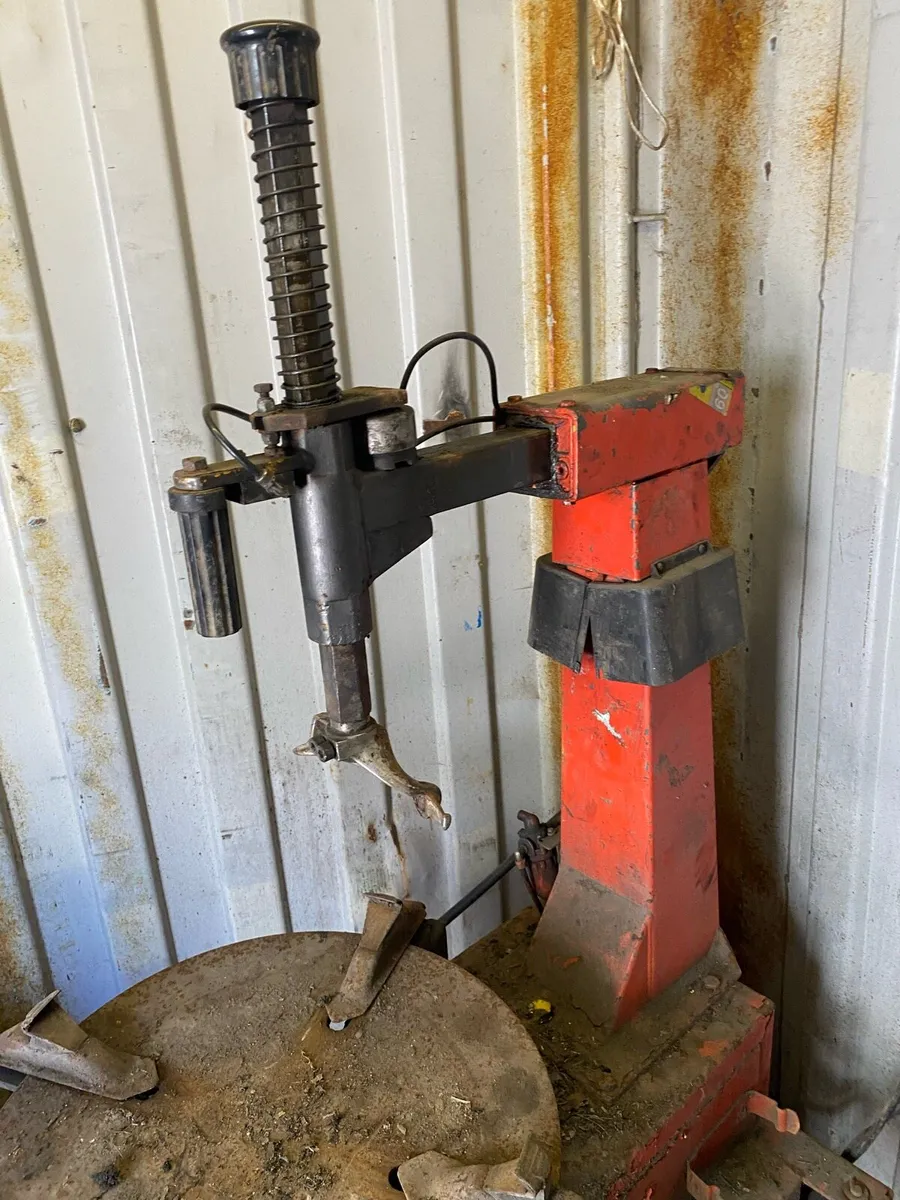 Tyre machine - Image 3