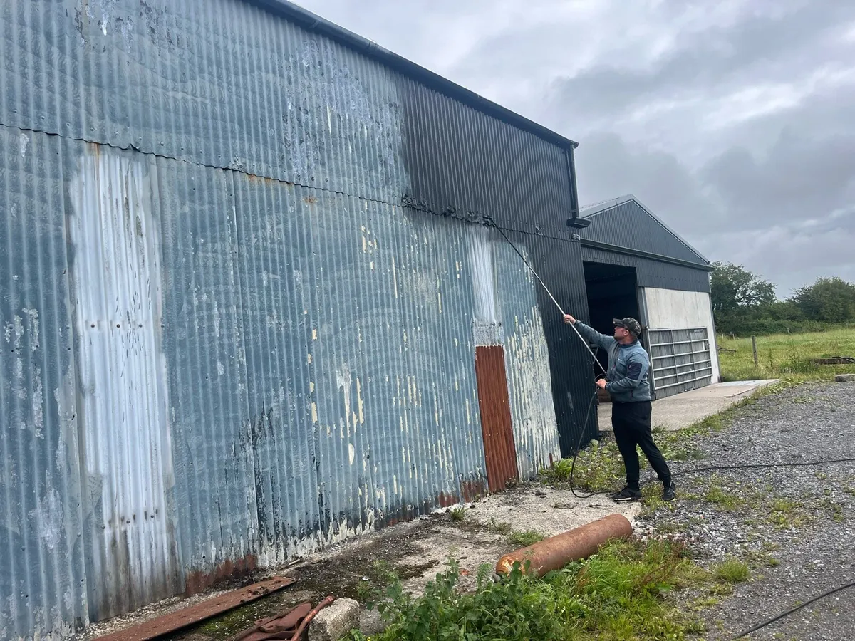 All type of farm sheds and house roof painting - Image 3