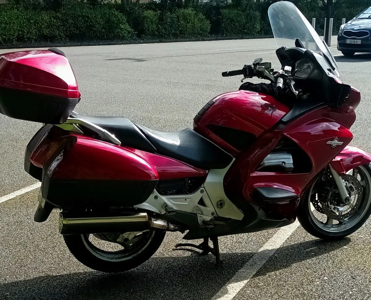 Pan european x 2 St1300 , 1100 - Image 4