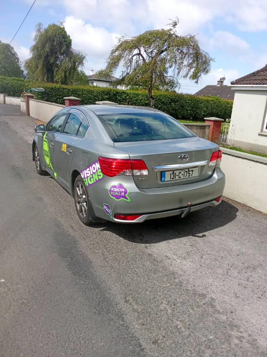 2013 Toyota avensis - Image 2