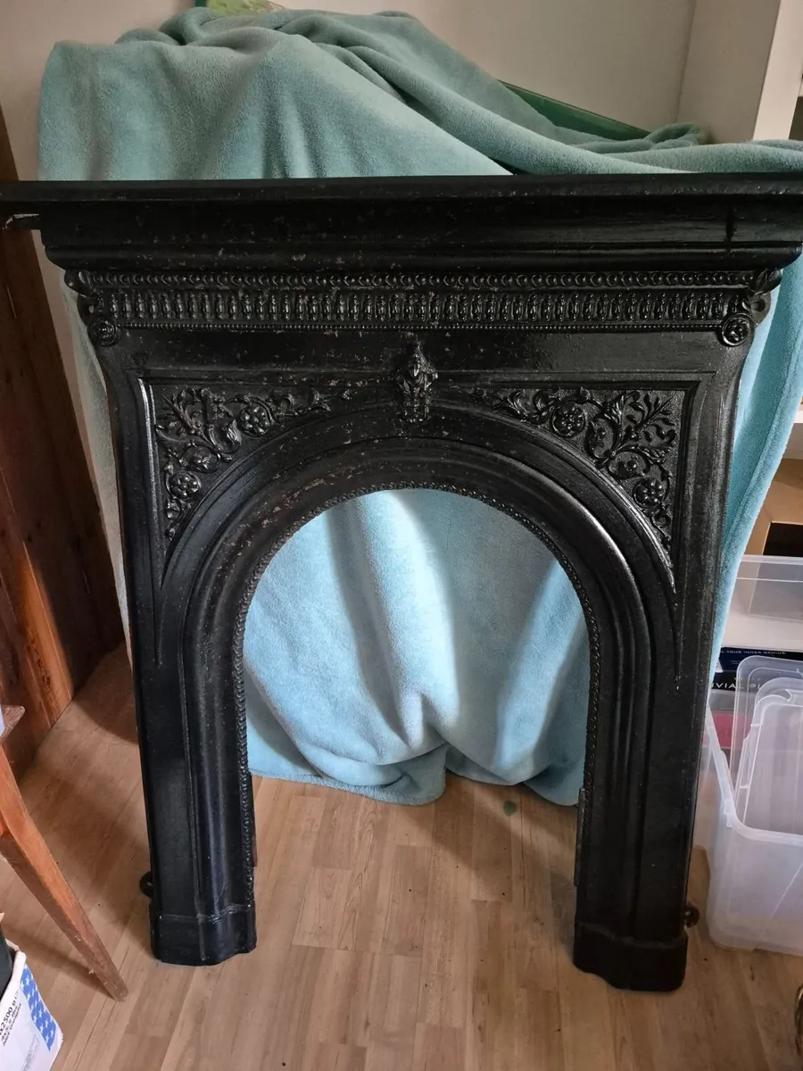 Fire surround