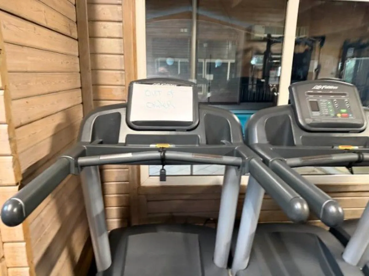 Online Gym Equipment Auction - Image 1