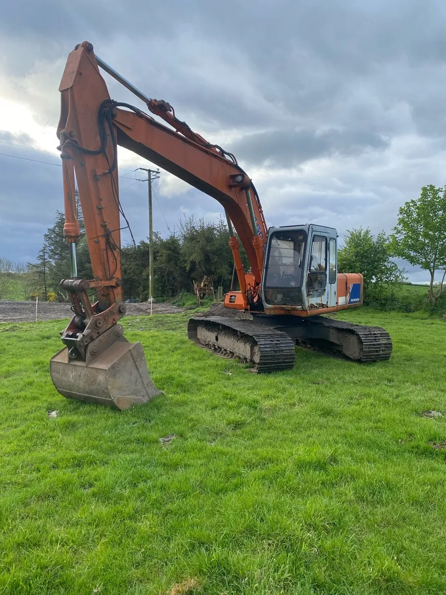 Fh150-3 Digger - Image 2