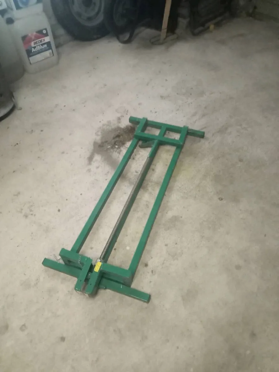 Lawnmower lift ,jack, John deere - Image 3