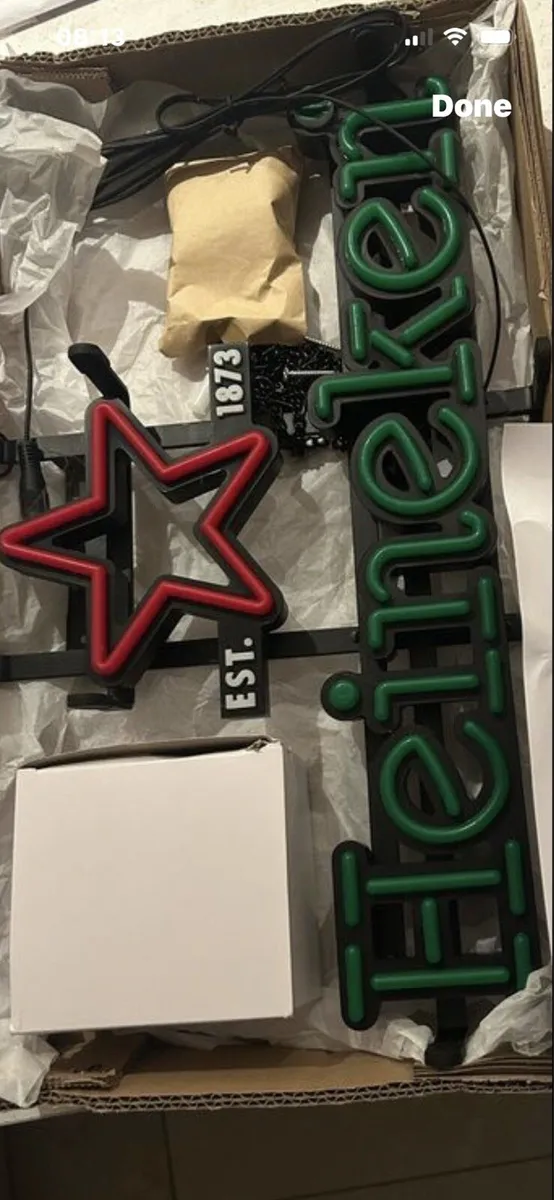 HEINEKEN NEON SIGN - Image 2