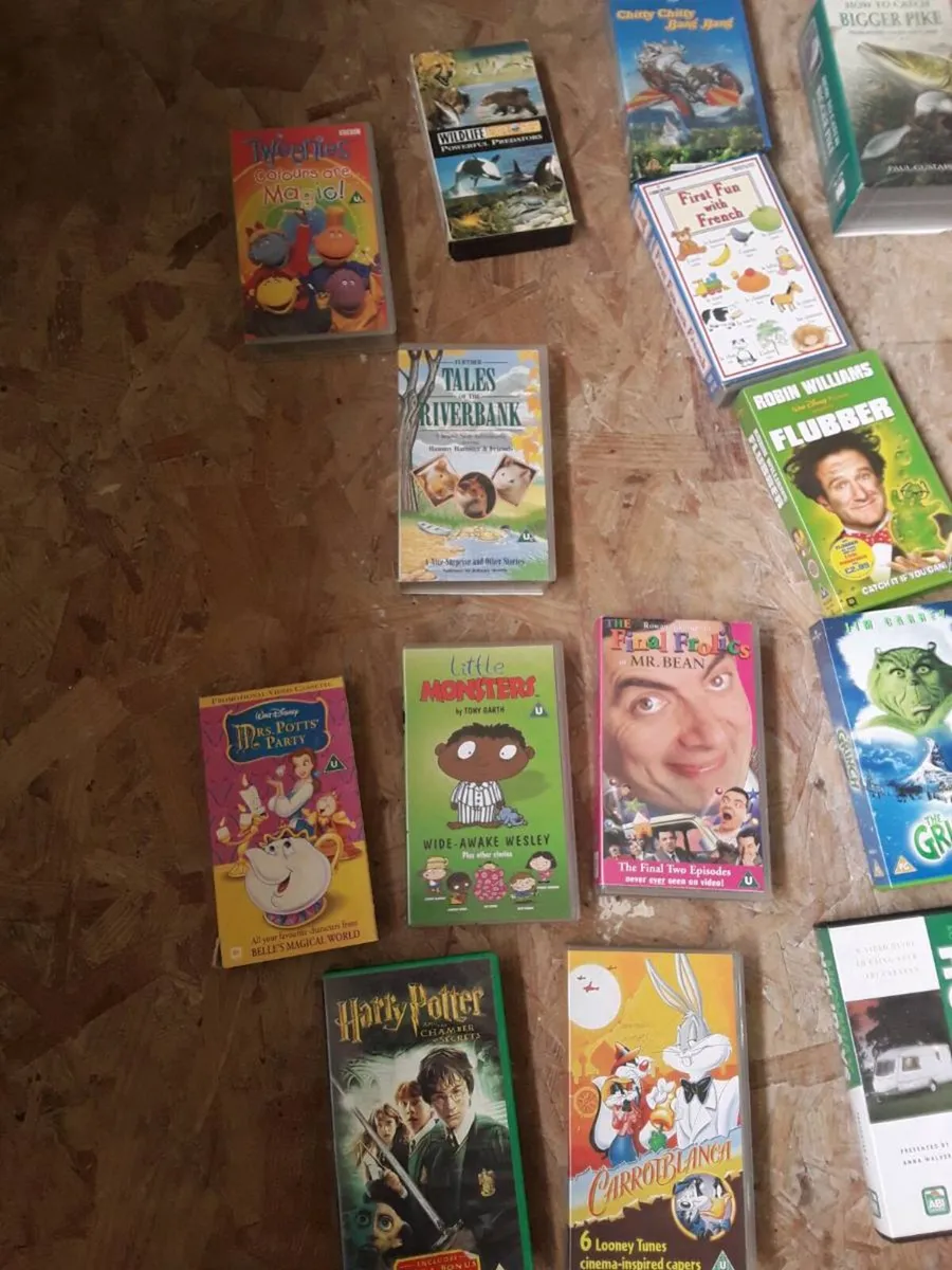 Vhs video tapes loads of  one euro each - Image 4