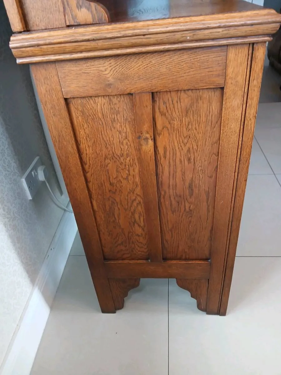 Oak antique sideboard - Image 3