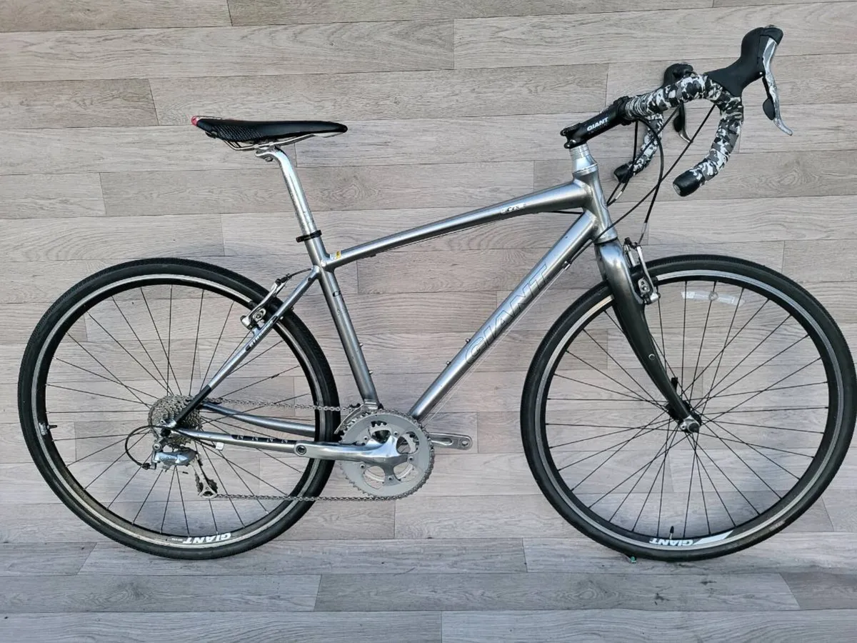 GIANT CRS, SUPER LIGHTWEIGHT - Image 2