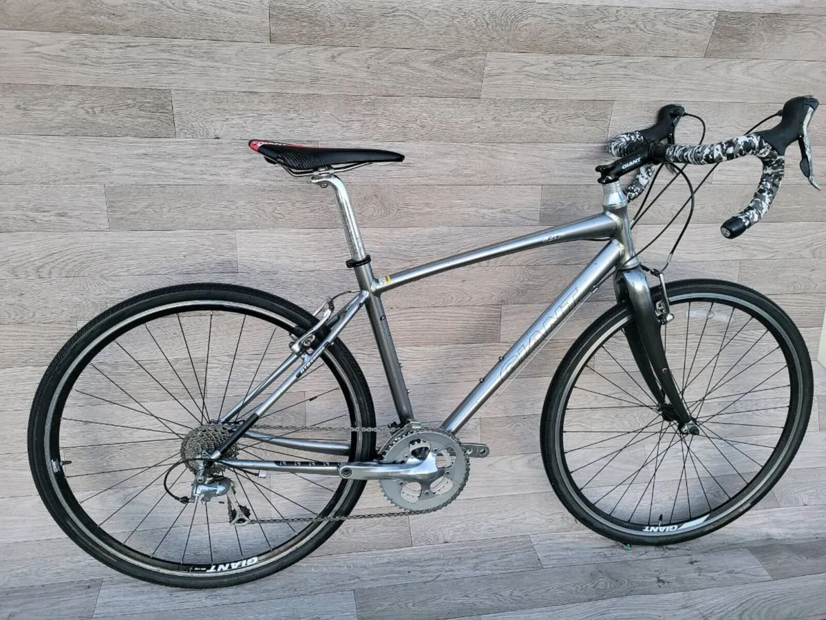 GIANT CRS, SUPER LIGHTWEIGHT - Image 1