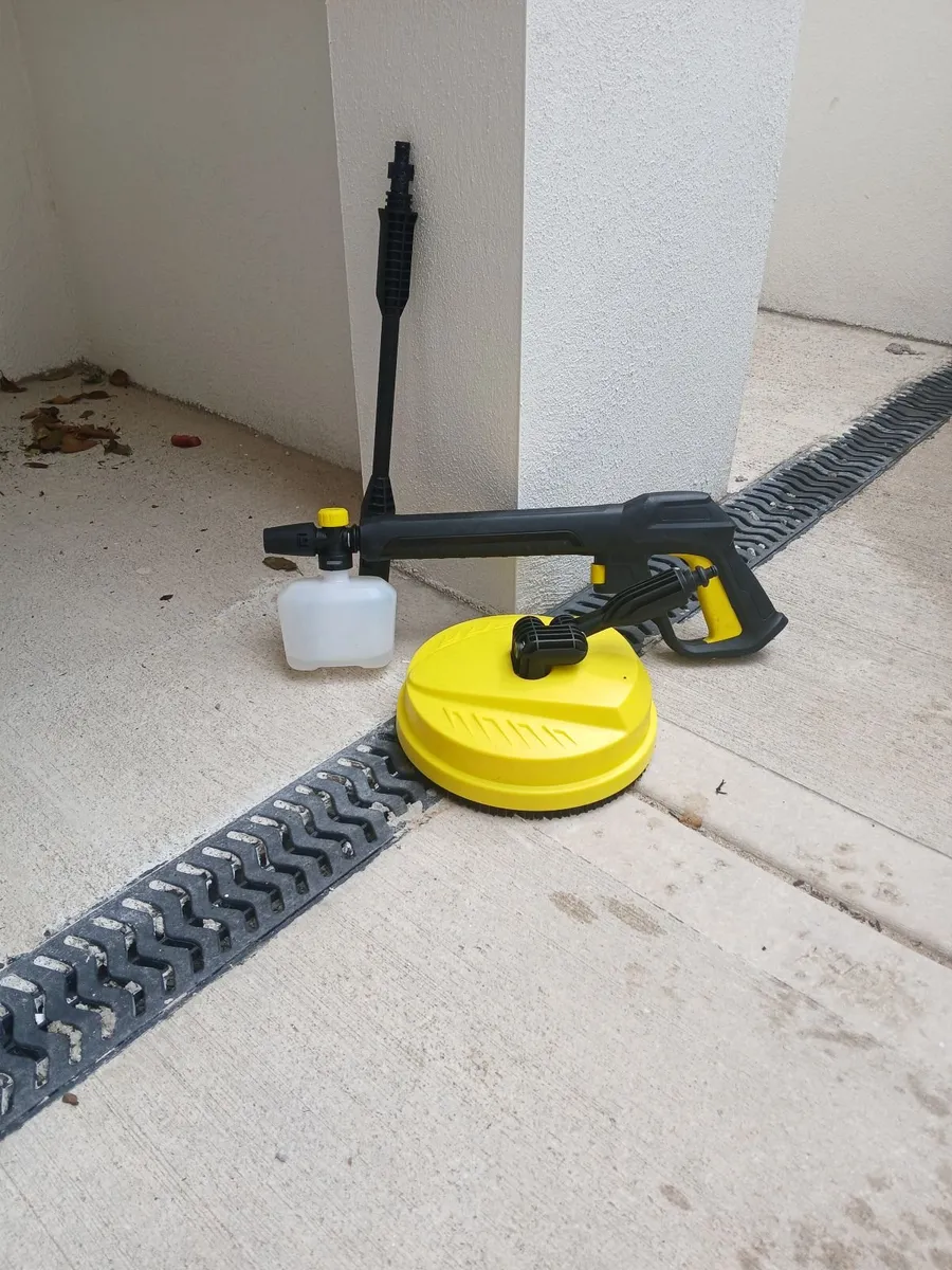 Pressure washer - Image 2