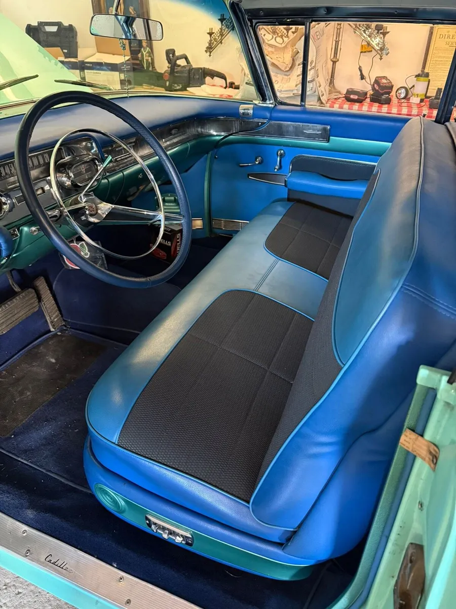 Cadillac 62 series sedan 1958 - Image 4
