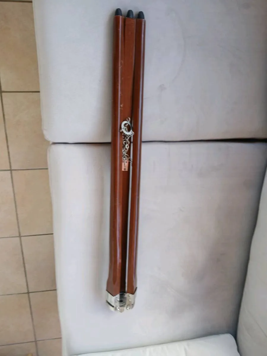Tripod - Image 4