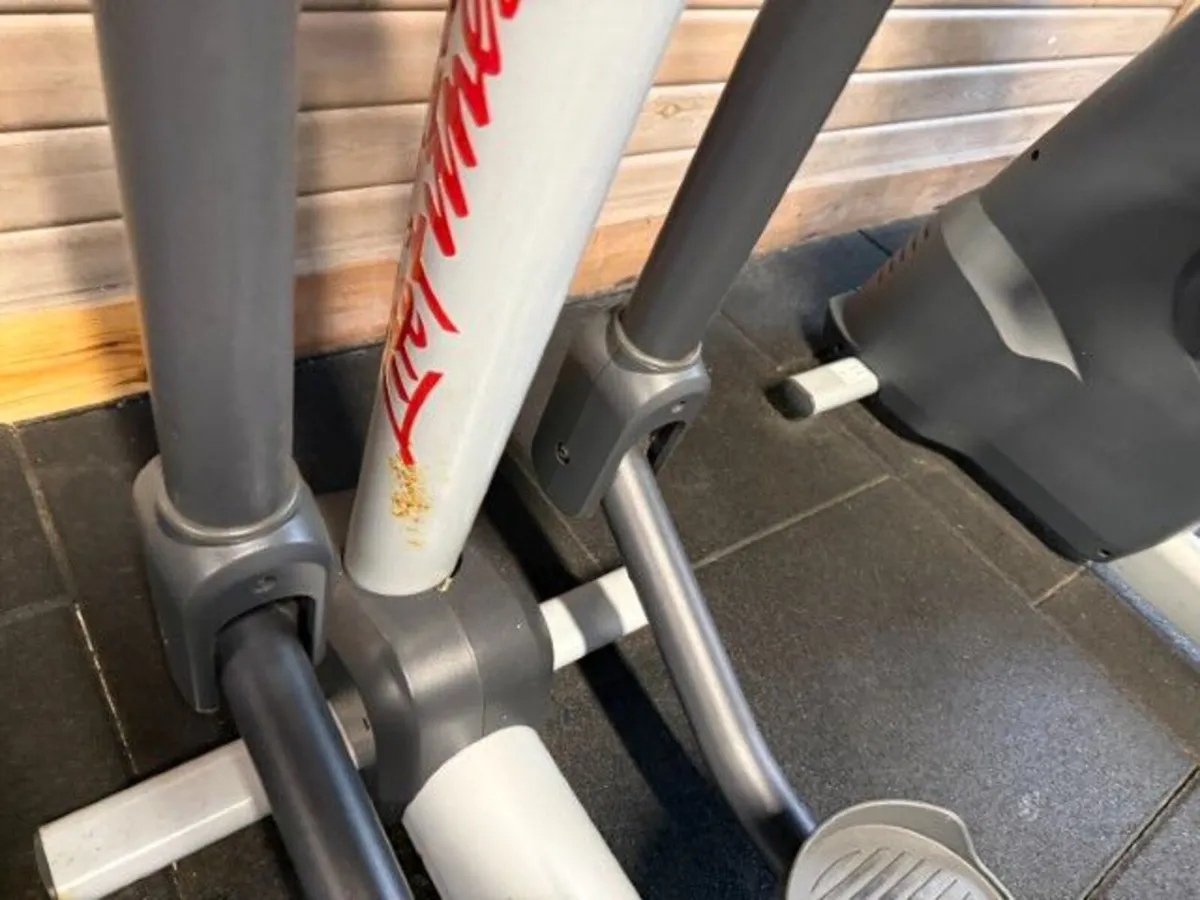 Online Auction Of Gym Equipment - Image 2