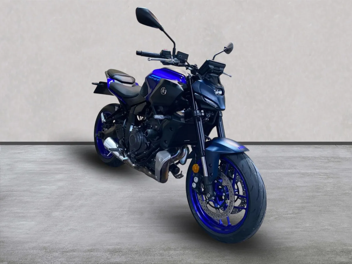 YAMAHA MT -07 ABS with Extras, Sept 25 NI Reg - Image 3