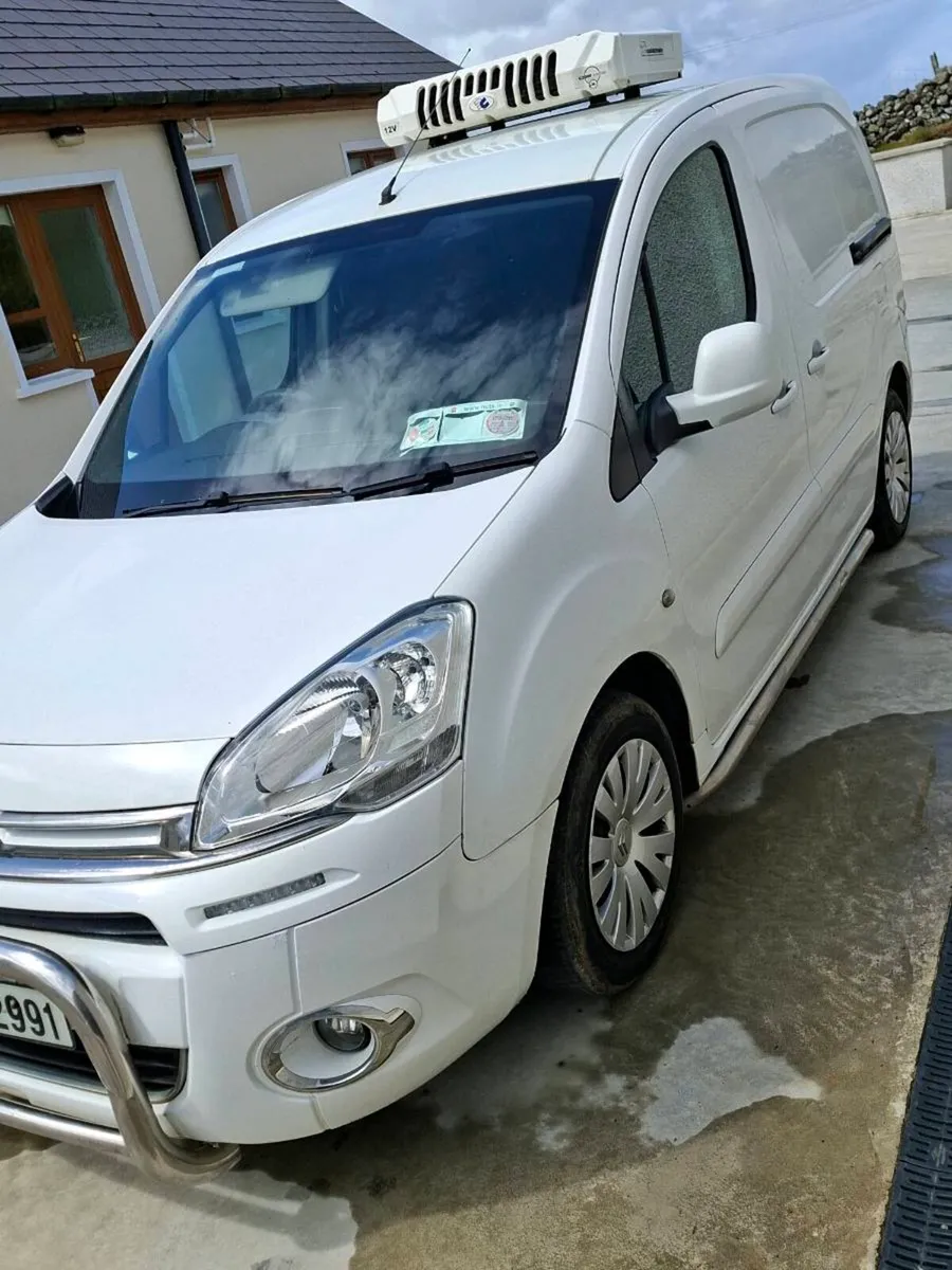 Citeron blingo fridge van - Image 2