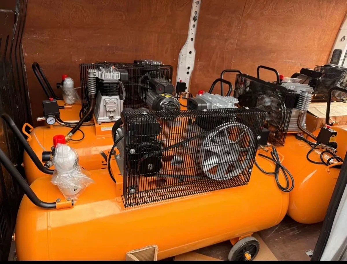 BRAND NEW 200l INDUSTRIAL ISE AIR COMPRESSOR - Image 3