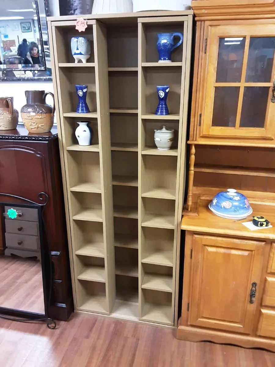 PANTRY STYLE KITCHEN STORAGE UNIT - Image 1
